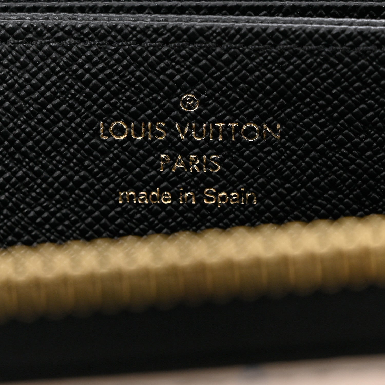 Louis Vuitton Game On Zippy Wallet White 6 of 7