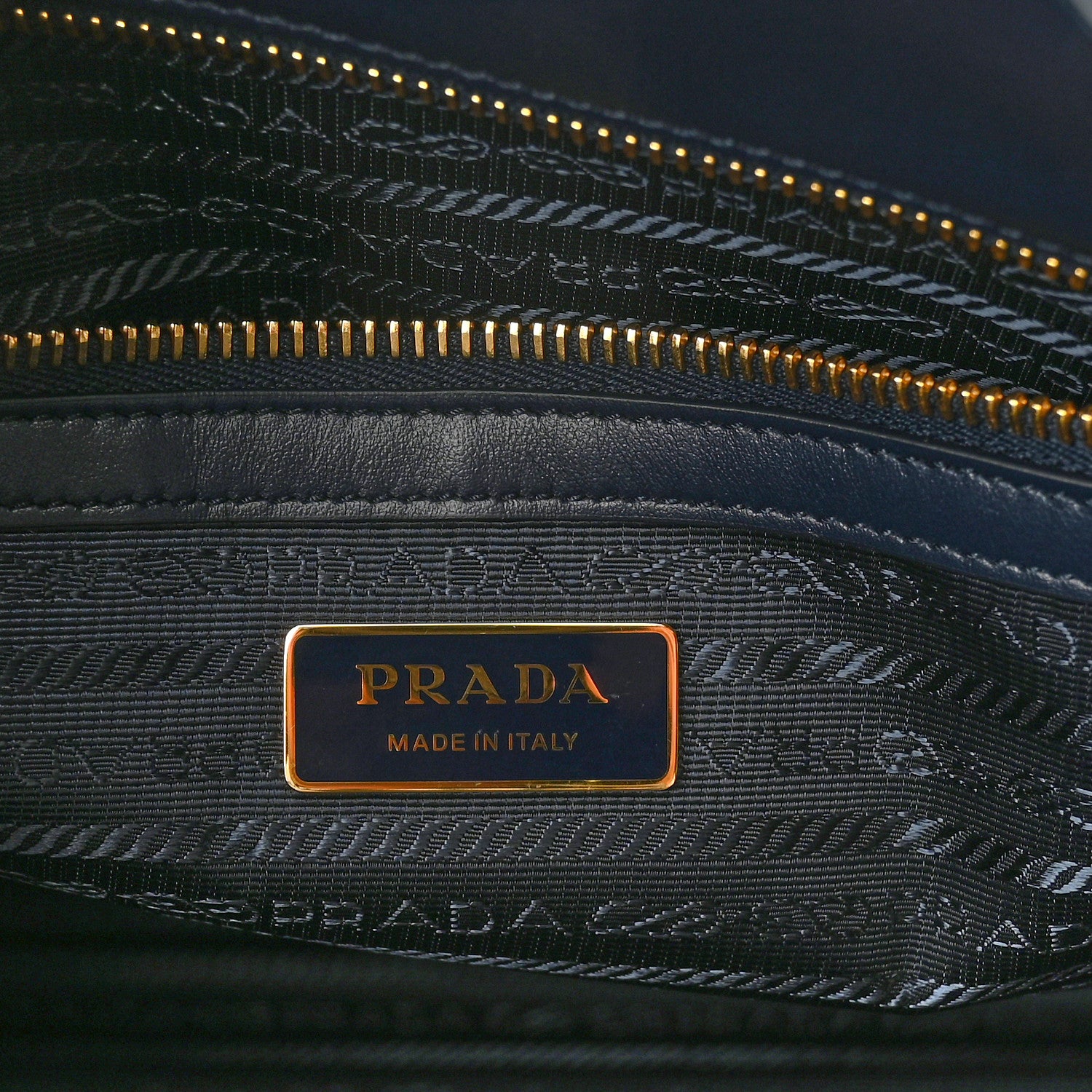 Prada Jacquard Saffiano Triangolo Symbole Embroidered Large Tote Baltico Talco 5 of 9