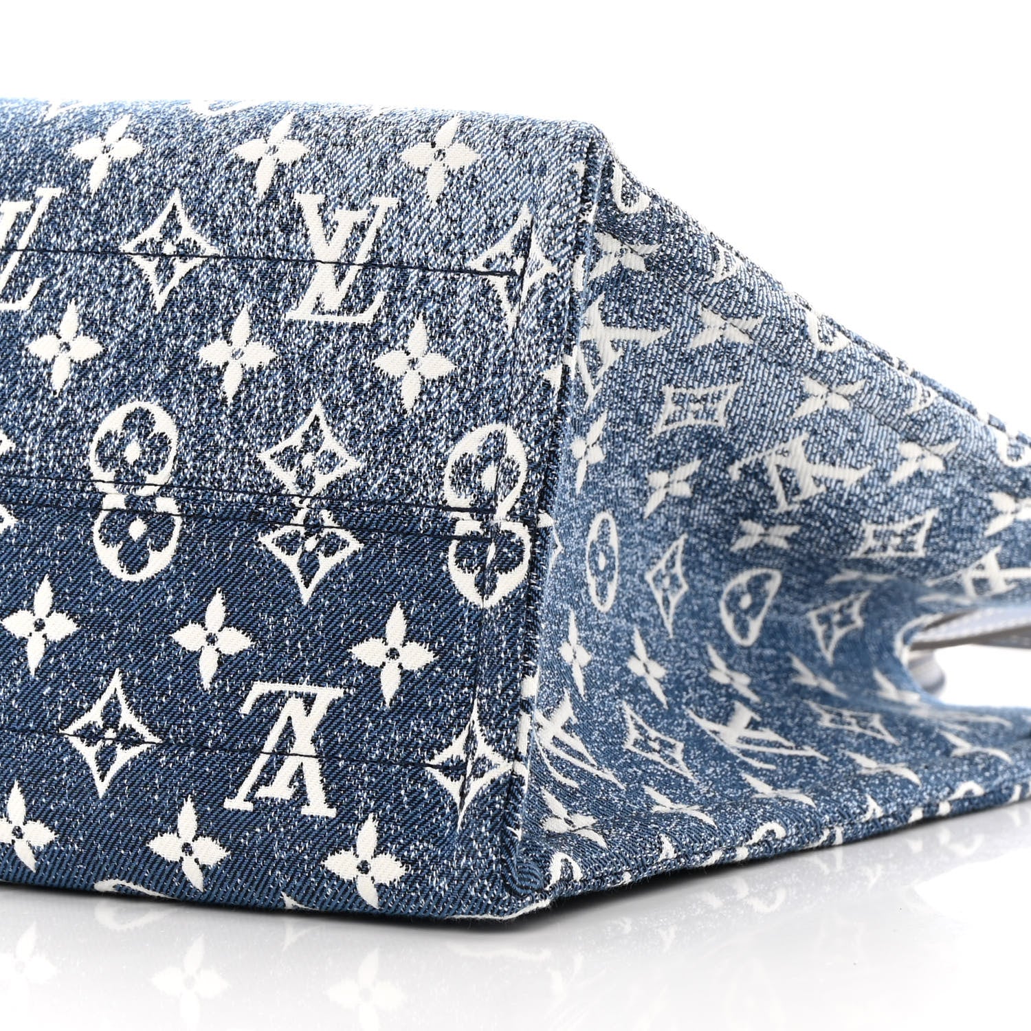 Louis Vuitton Monogram Jacquard Denim Onthego MM Bleu 9 of 10