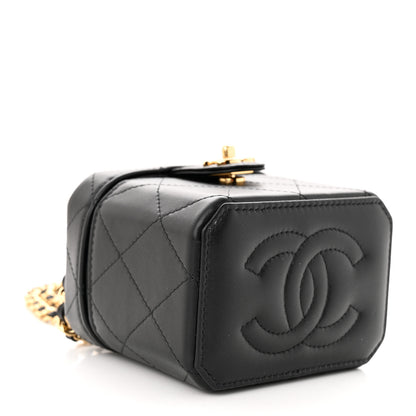 Chanel Lambskin Quilted Vanity Clutch With Chain Black 4 of 11