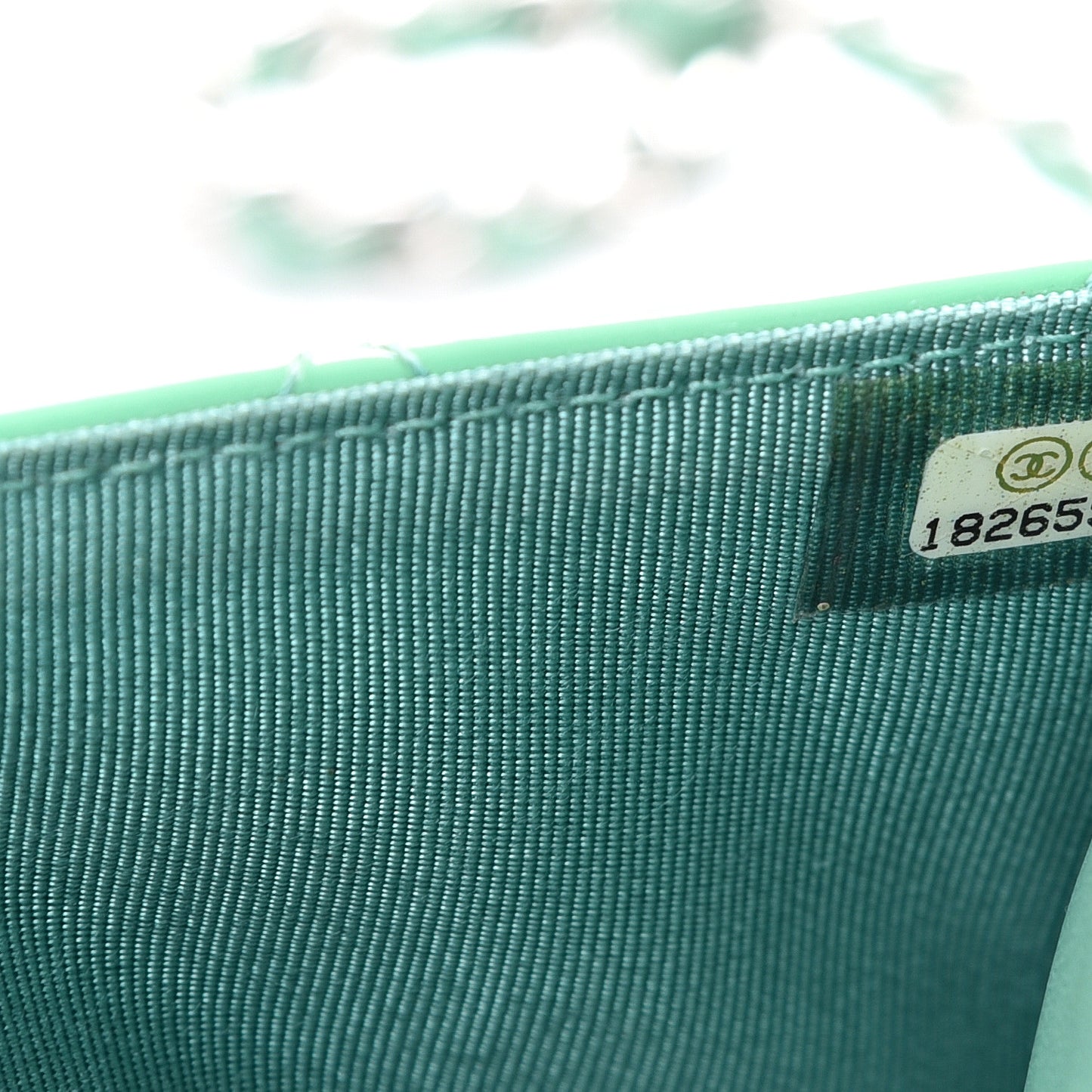 Patent Quilted Wallet On Chain WOC Green