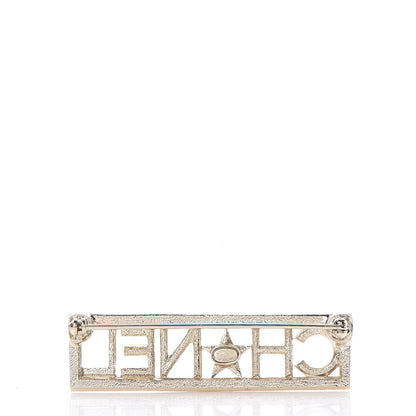 Chanel Baguette Crystal Star Logo Brooch Gold 3 of 4
