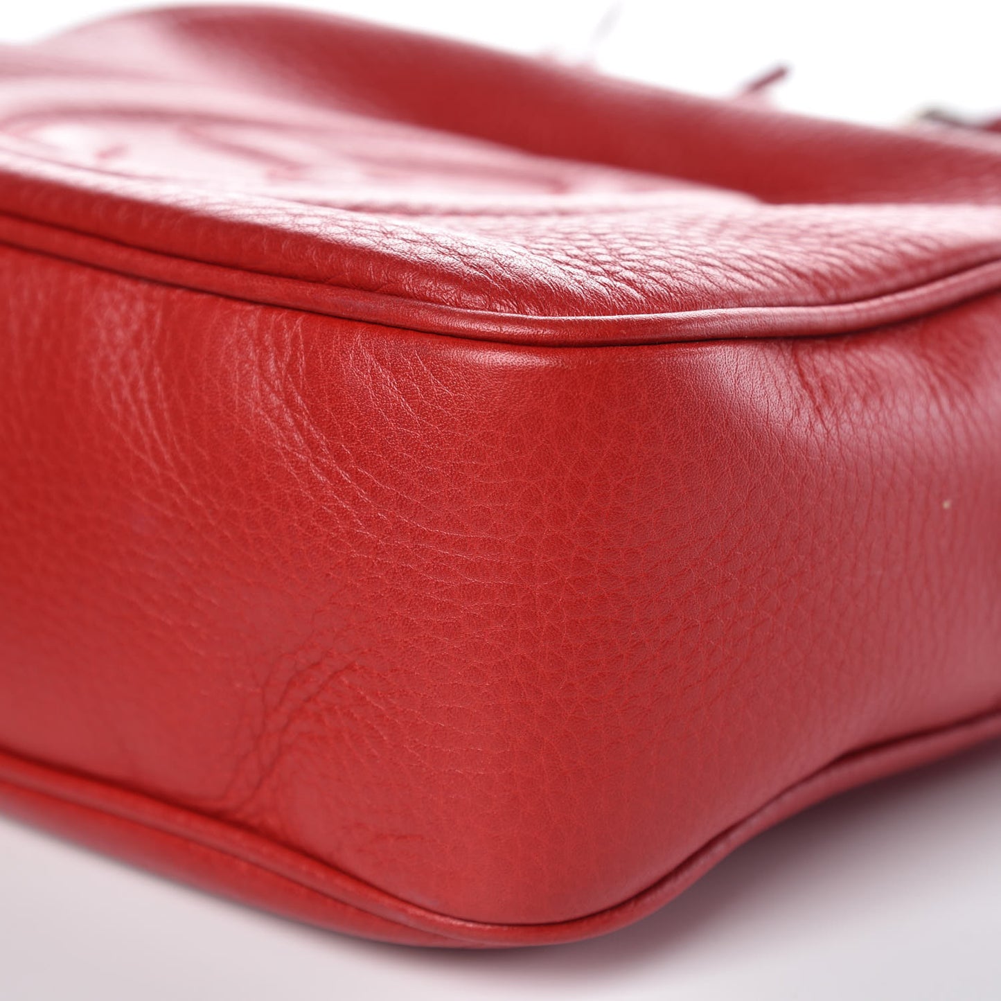Pebbled Calfskin Small Soho Disco Bag Tabasco Red