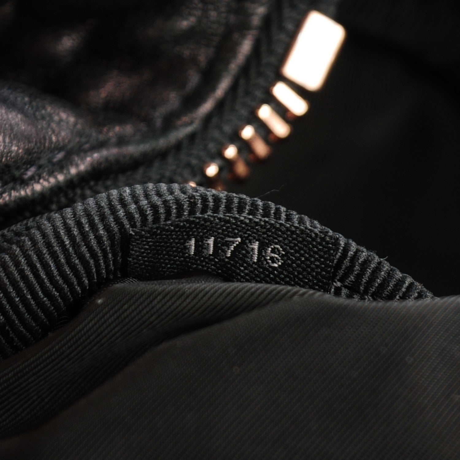 Alexander Wang Pebbled Lambskin Rocco Black Pale Gold Hardware 8 of 8