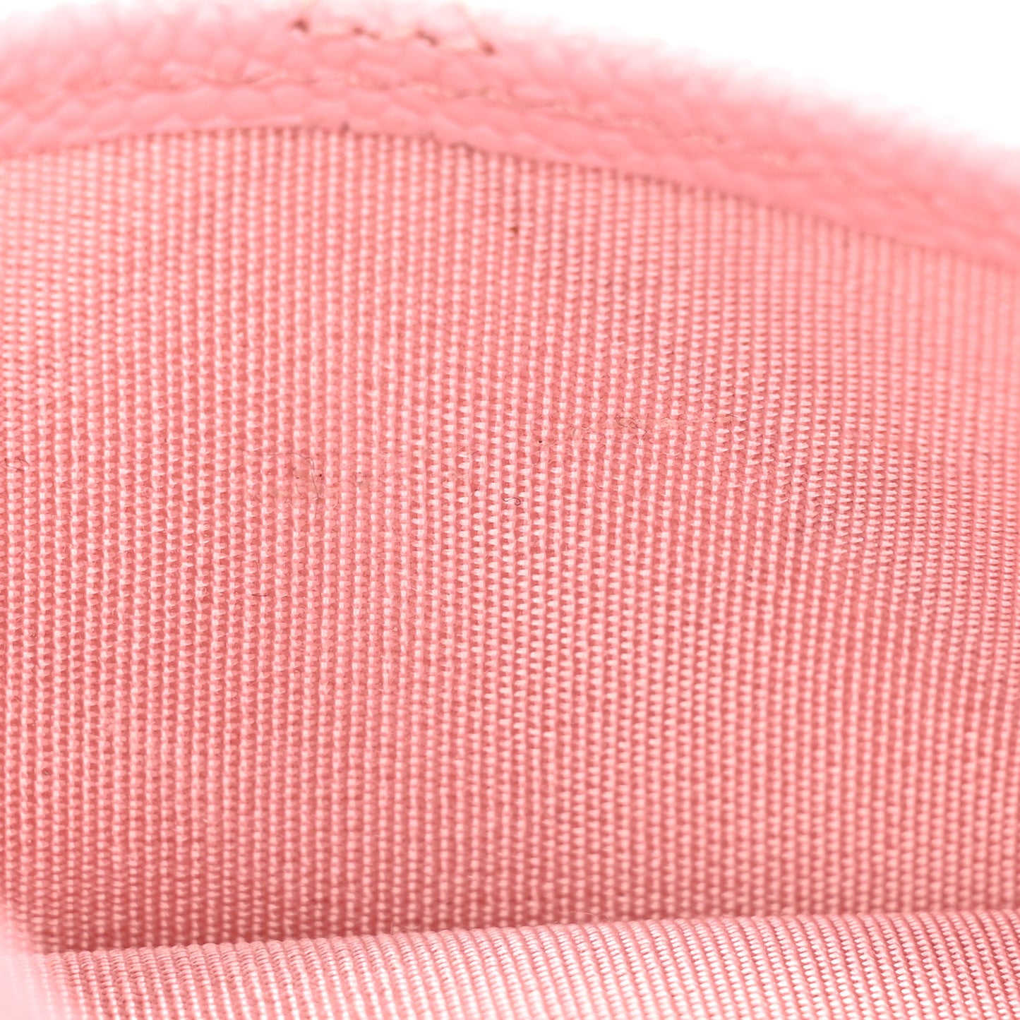 Caviar Quilted Card Holder Pink