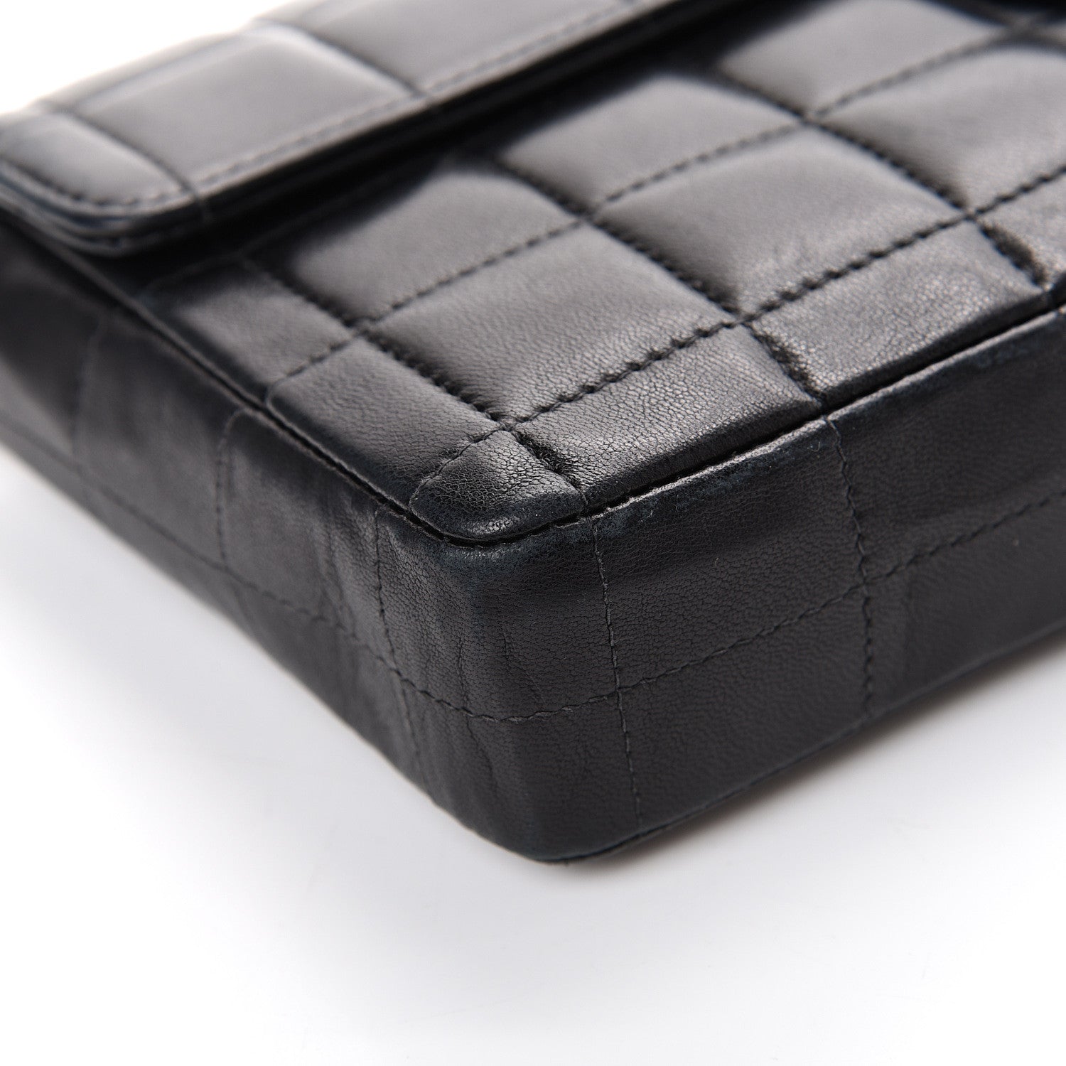 Chanel Lambskin East West Chocolate Bar Flap Black 14 of 19