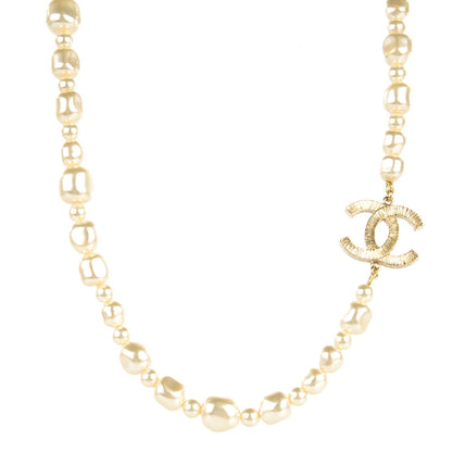 Chanel Graduated Pearl CC Short Necklace Gold 1 of 5