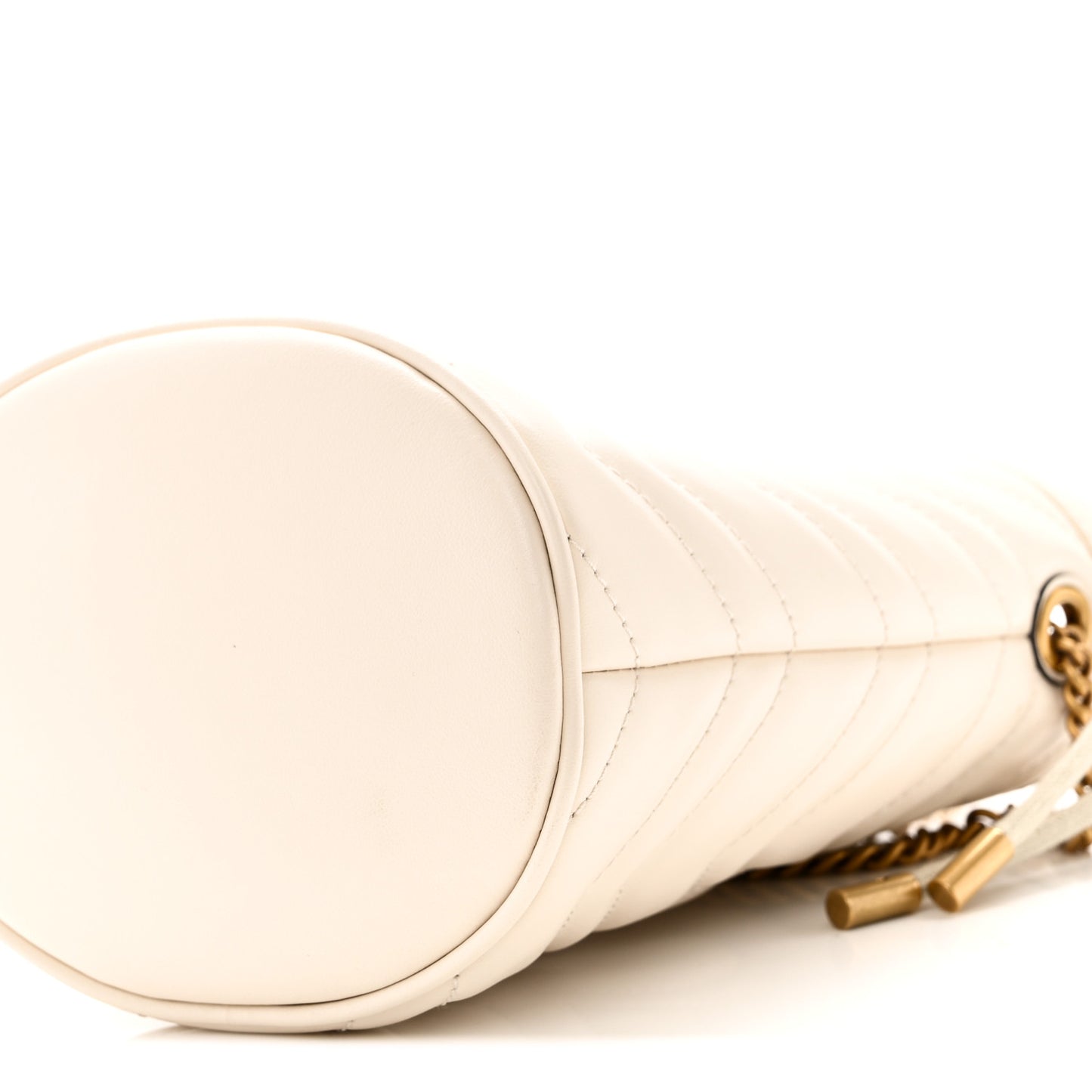 Calfskin Matelasse Mini GG Marmont 2.0 Bucket Bag White