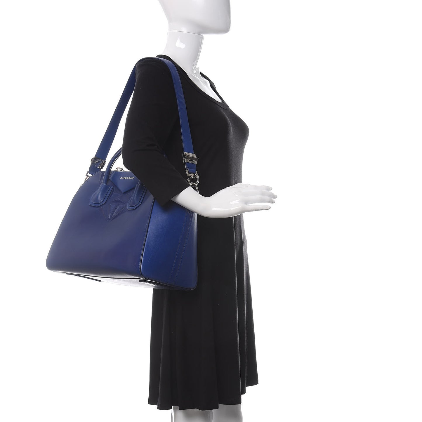 Calfskin 3D Stud Medium Antigona Royal Blue