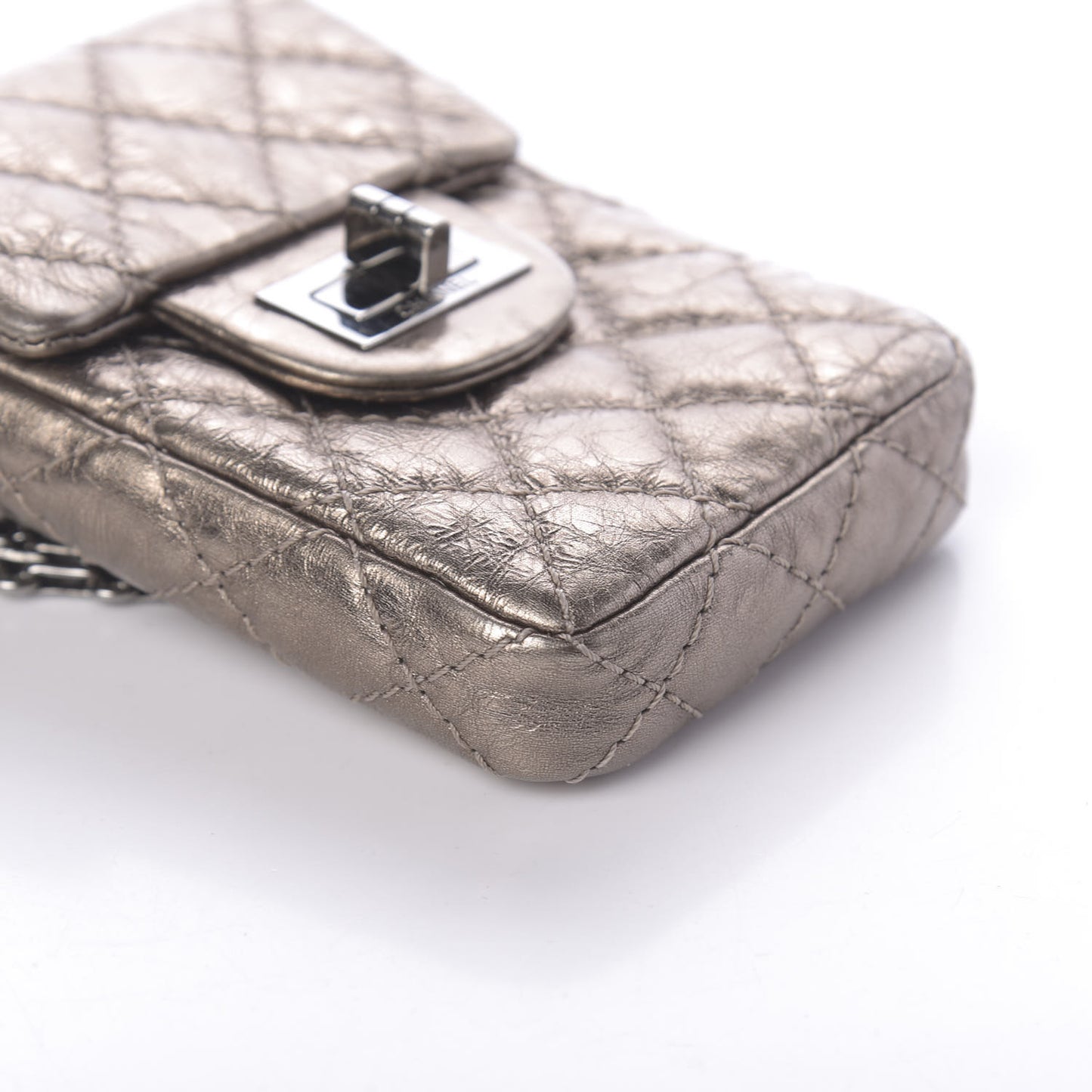 Metallic Aged Calfskin Quilted 2.55 Reissue Phone Case Dark Silver