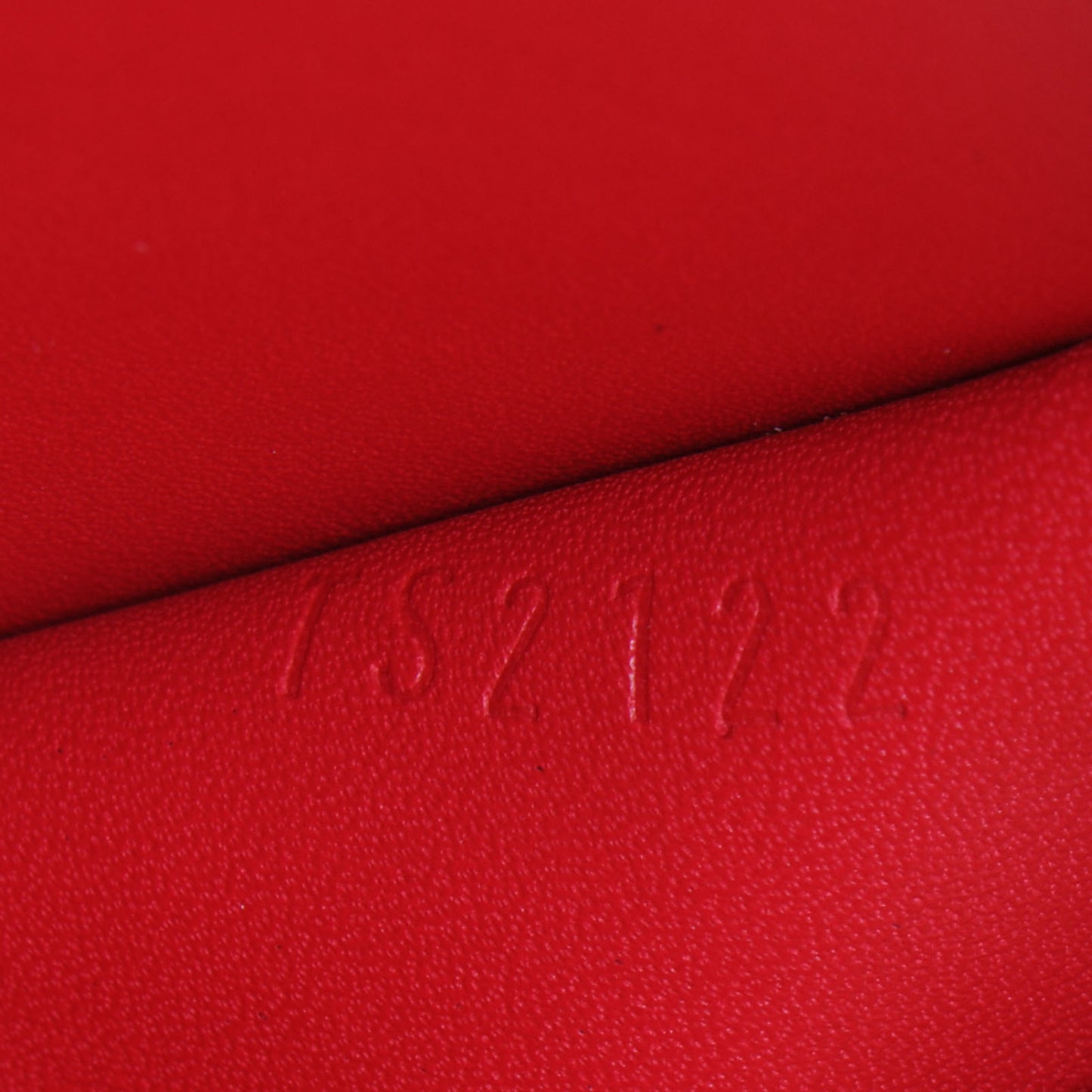 Vernis Kusama Infinity Dots Chapeau Coin Purse Red