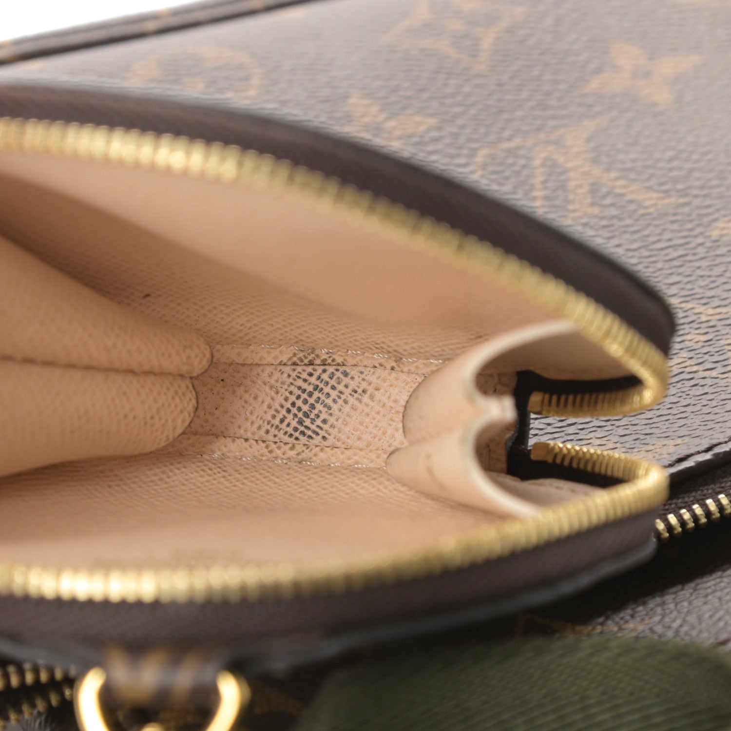 Louis Vuitton Monogram Multi Pochette Accessories Kaki 7 of 15