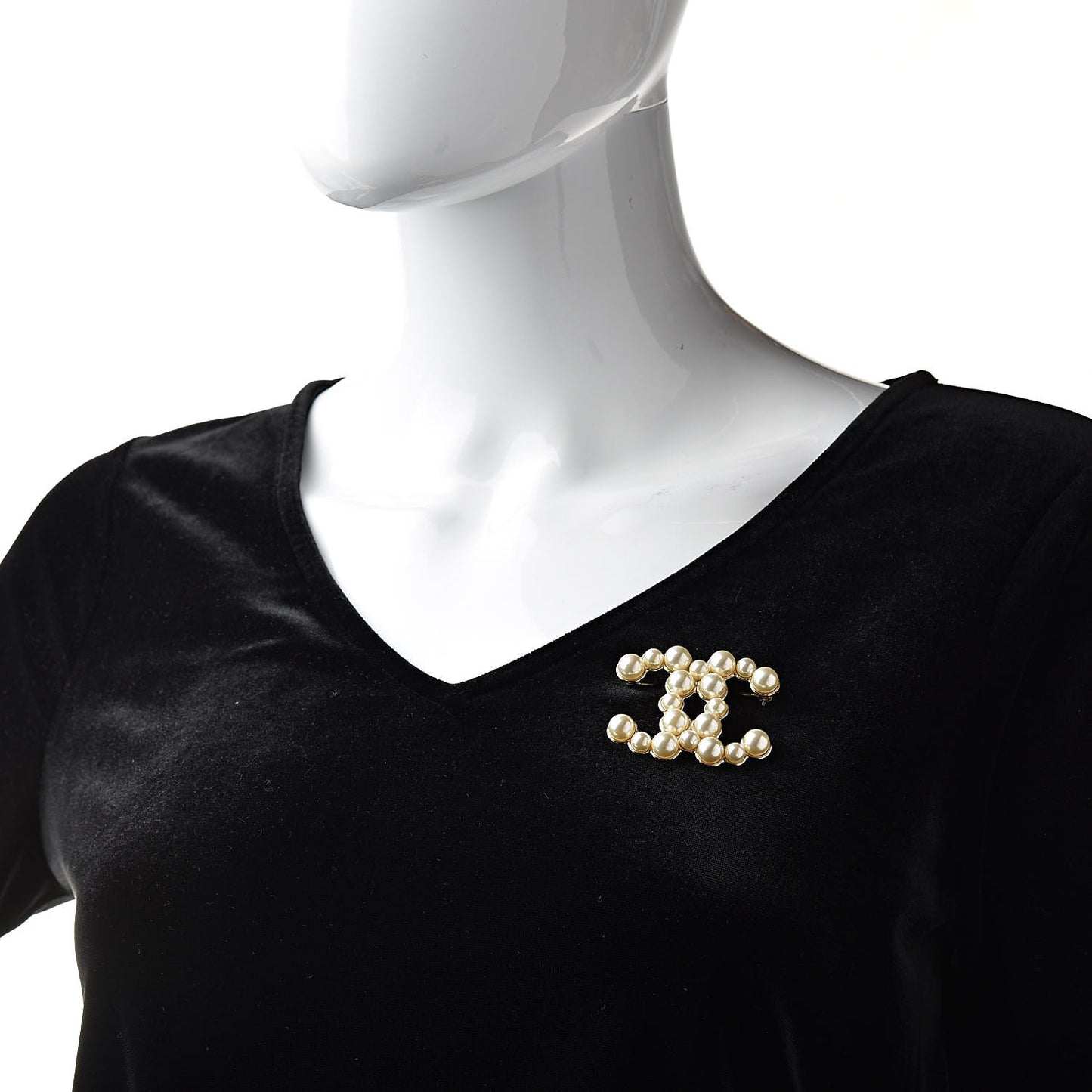 Pearl CC Brooch Gold