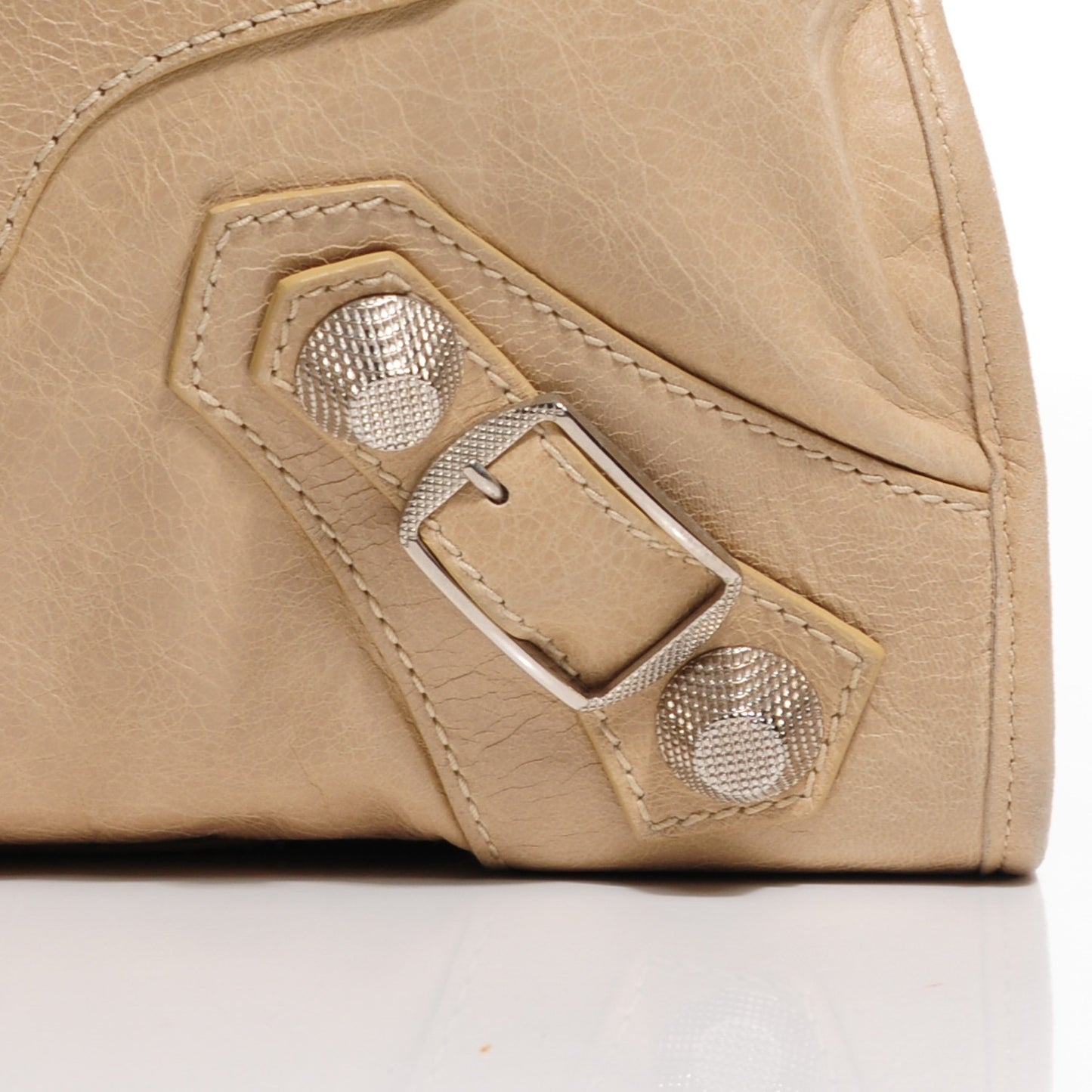Agneau Giant 21 Silver Hardware City Sahara
