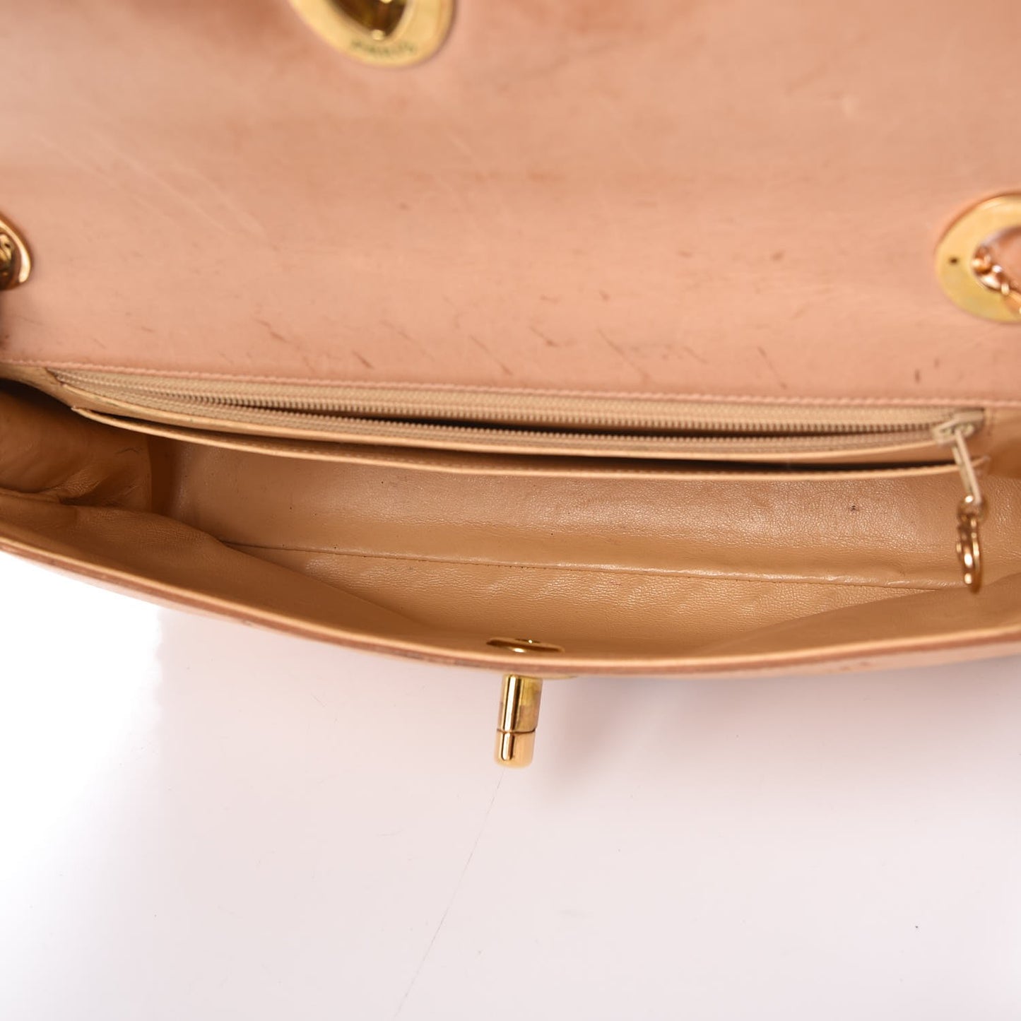 Calfskin Embossed Medium Flap Natural