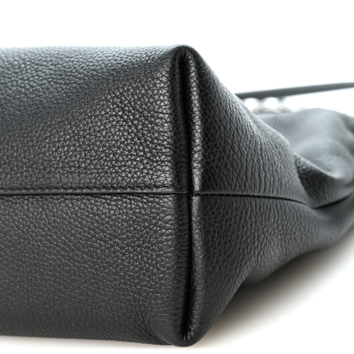 Mellow Nappa Medium Donut Chain Flamenco Knot Clutch Black