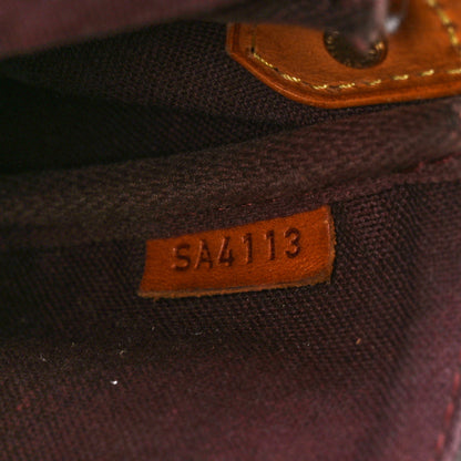 Louis Vuitton Monogram Favorite MM 7 of 12