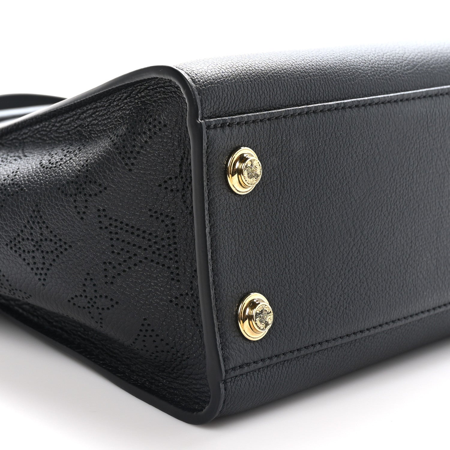 Louis Vuitton Mahina On My Side PM Black 8 of 10