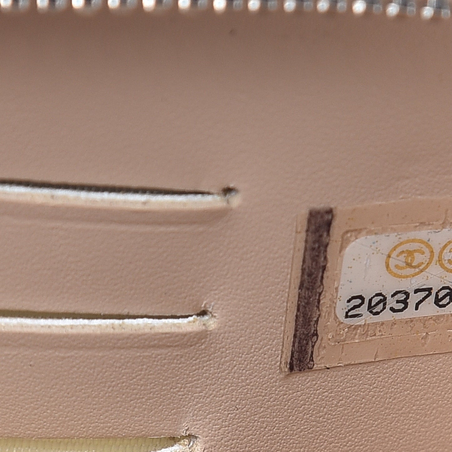 Caviar Quilted Large Gusset Double Zip Around Wallet Beige
