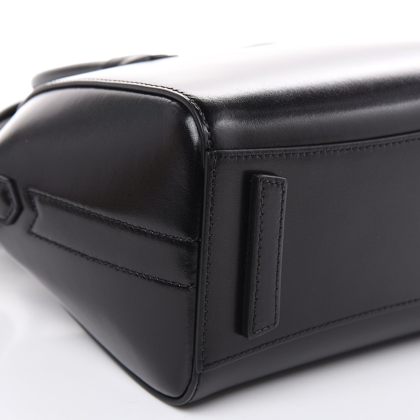 Shiny Lord Calfskin Mini Antigona Black
