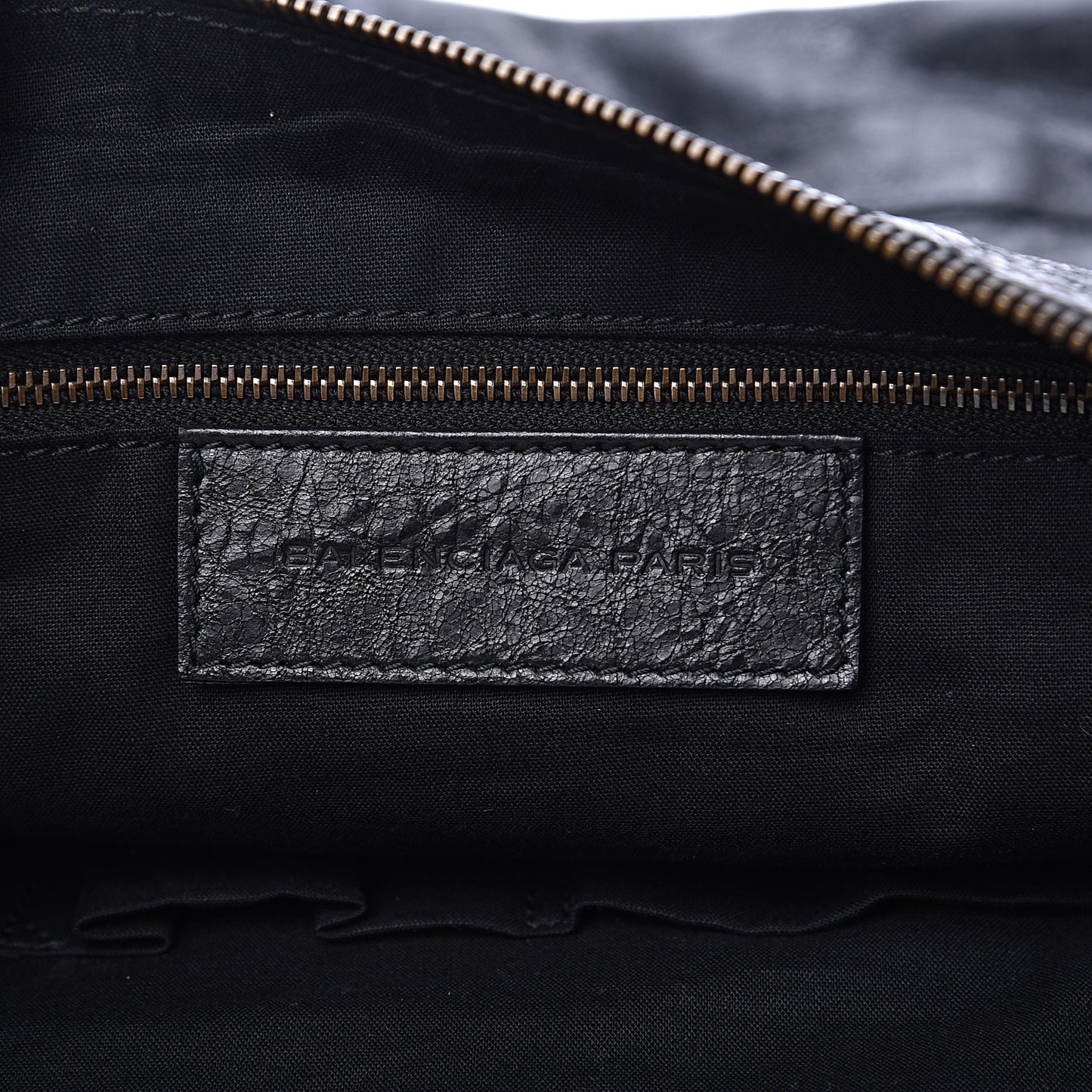 Agneau Cross Day Messenger Black