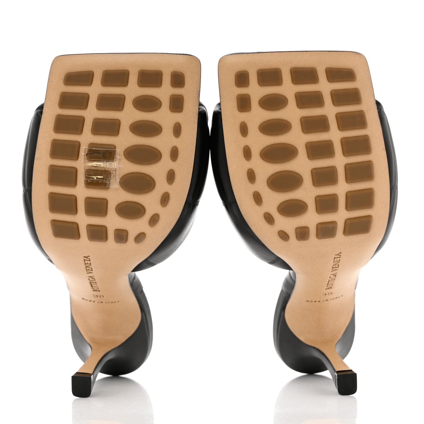 Nappa Quilted Rubber Lido Mule Sandals 38 Black
