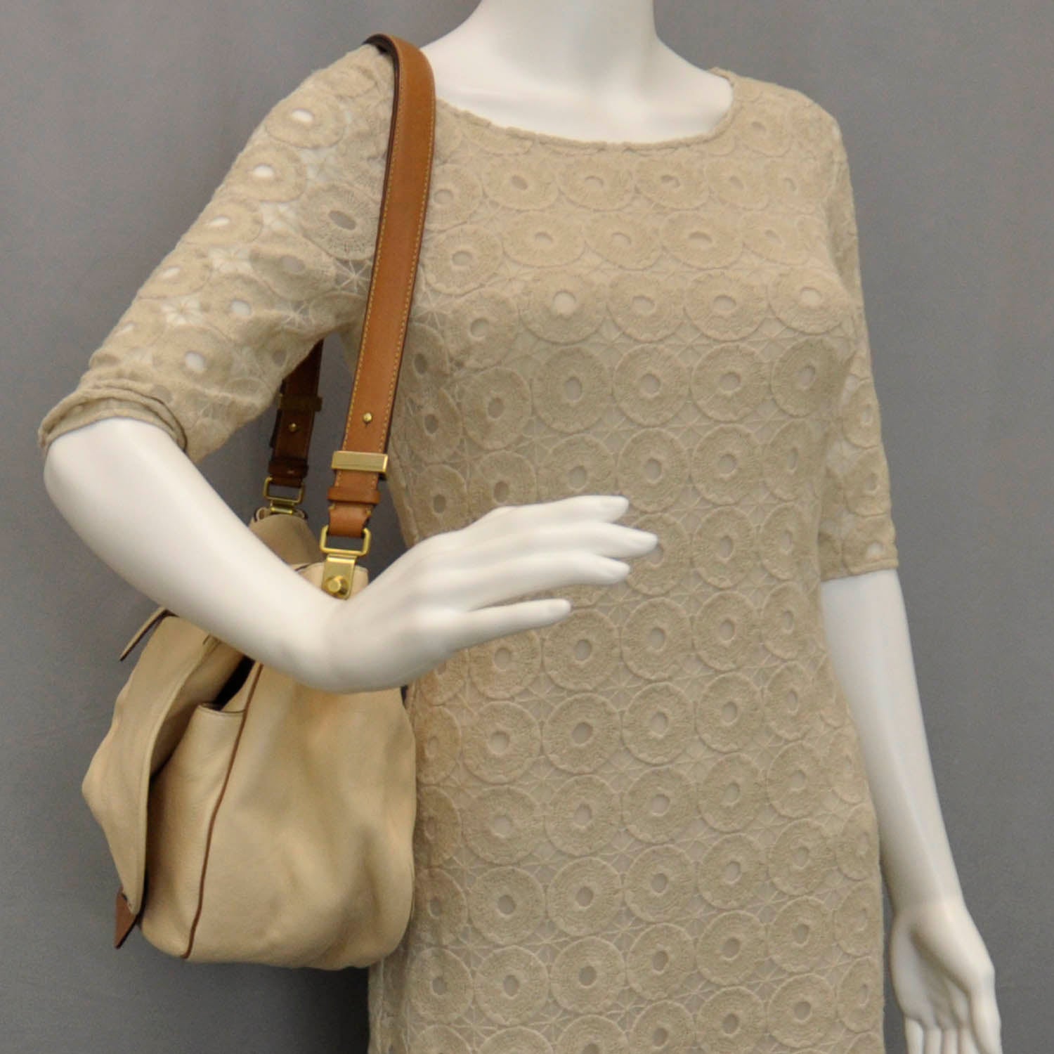 Chloe Leather Mavis Shoulder Bag 2 of 11