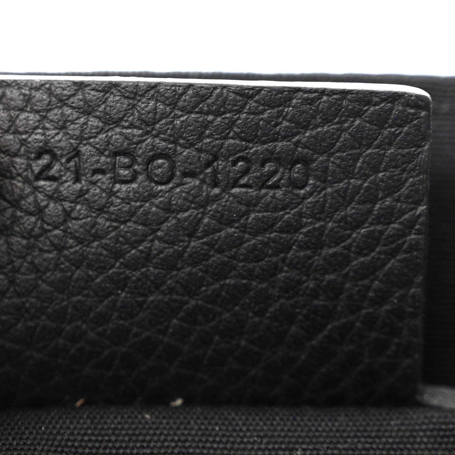 Grained Calfskin Oblique Mini Saddle Messenger Black