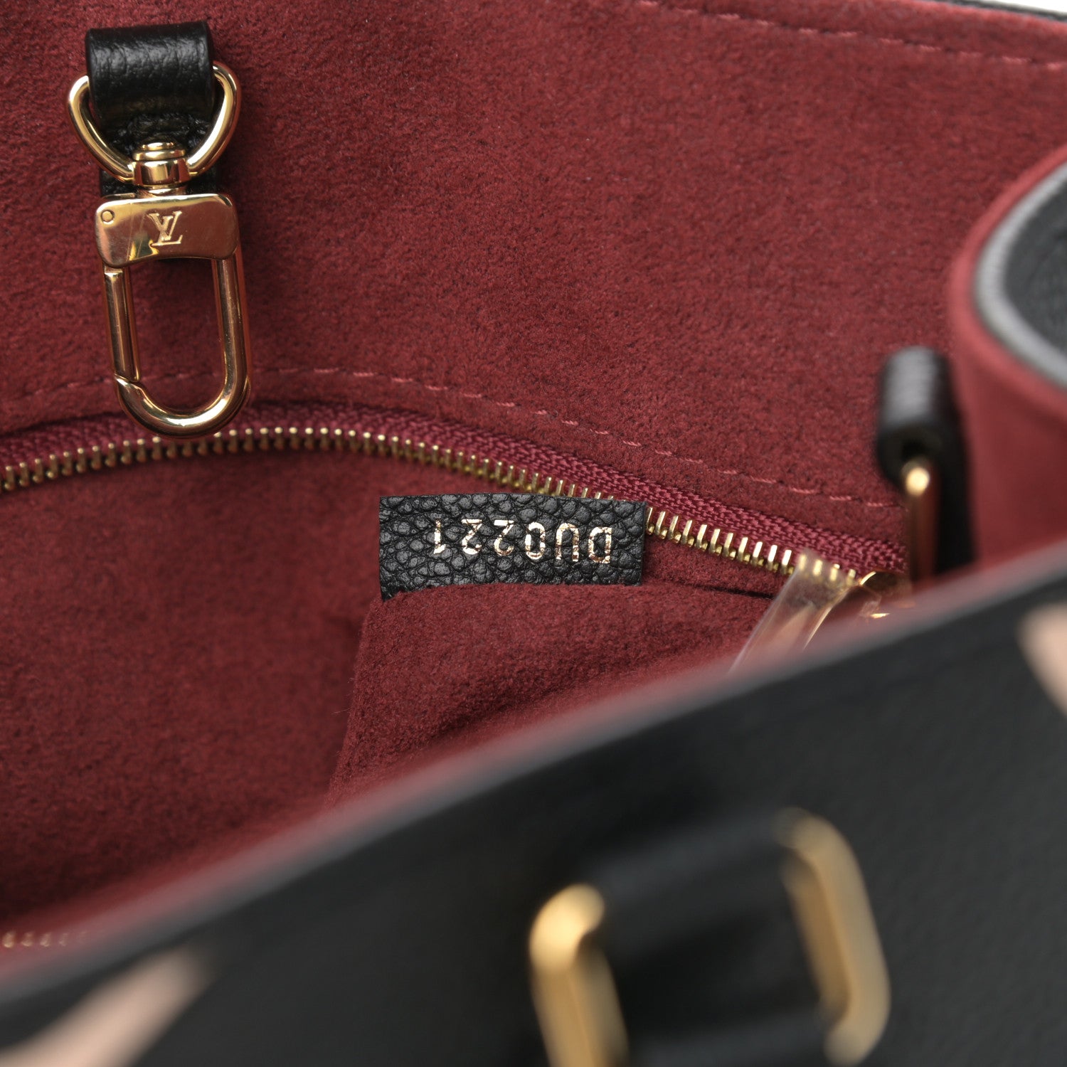 Louis Vuitton Empreinte Monogram Giant Onthego PM Black Beige 7 of 9