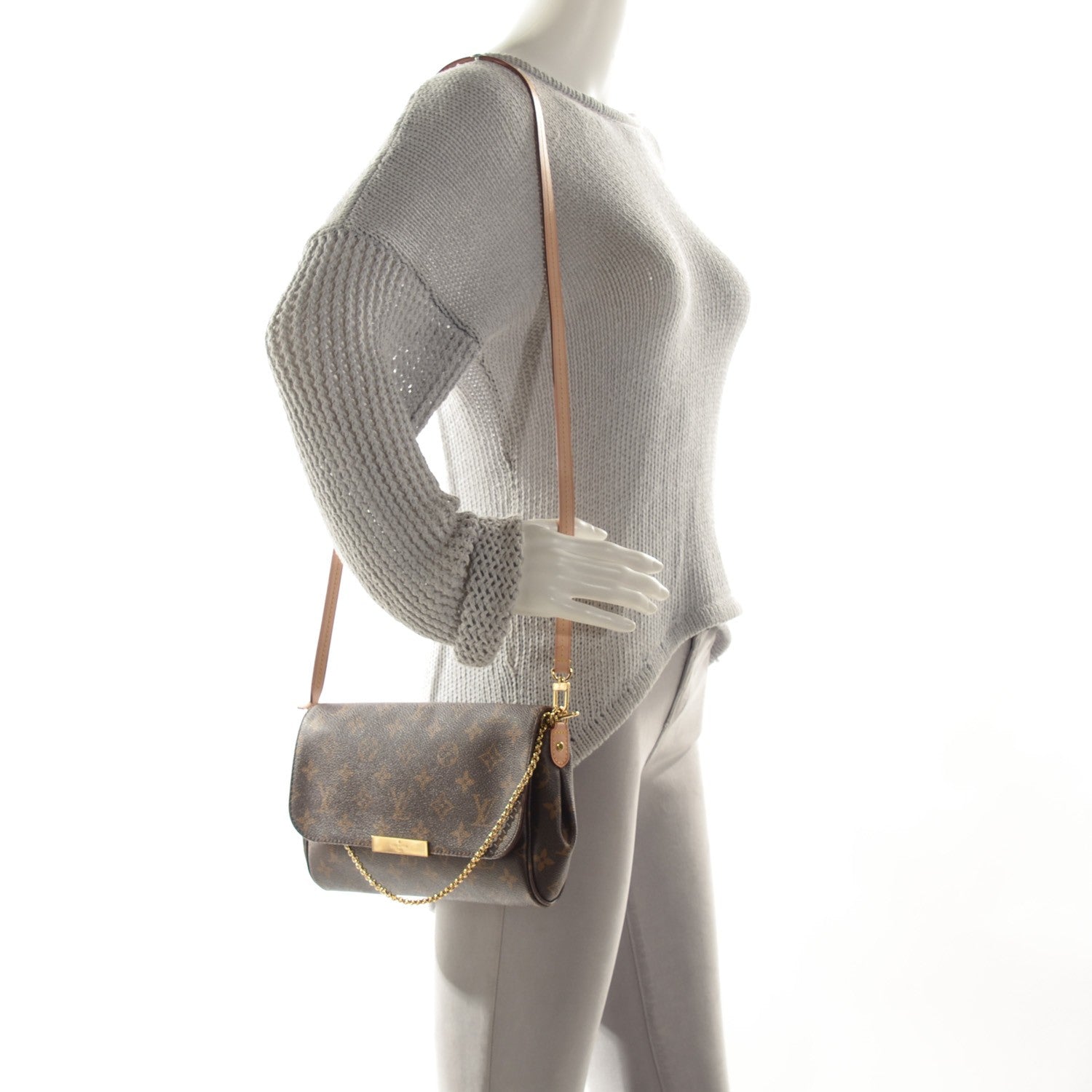Louis Vuitton Monogram Favorite MM 2 of 7