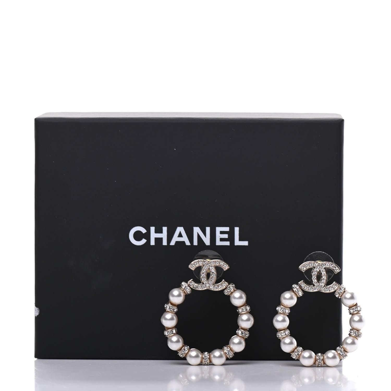 Chanel Pearl Crystal Nefertiti CC Drop Earrings Gold 4 of 4