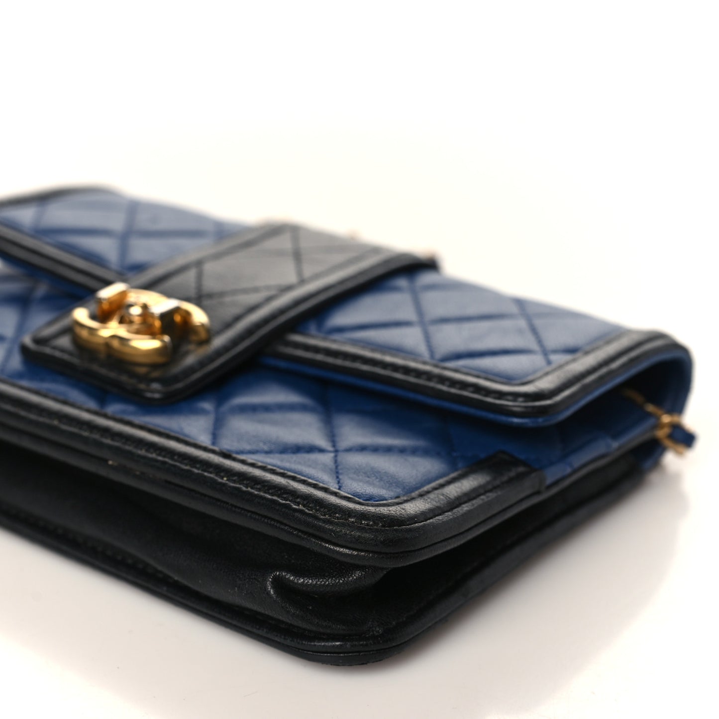 Lambskin Quilted Elegant CC Wallet On Chain WOC Blue Black