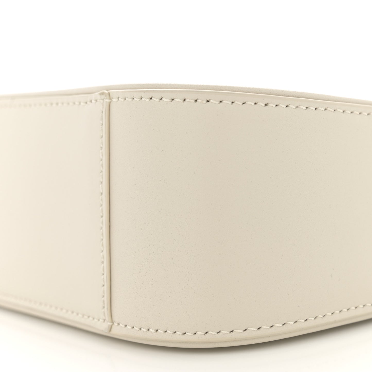 Smooth Calfskin Le 5 A 7 Hobo Crema Soft