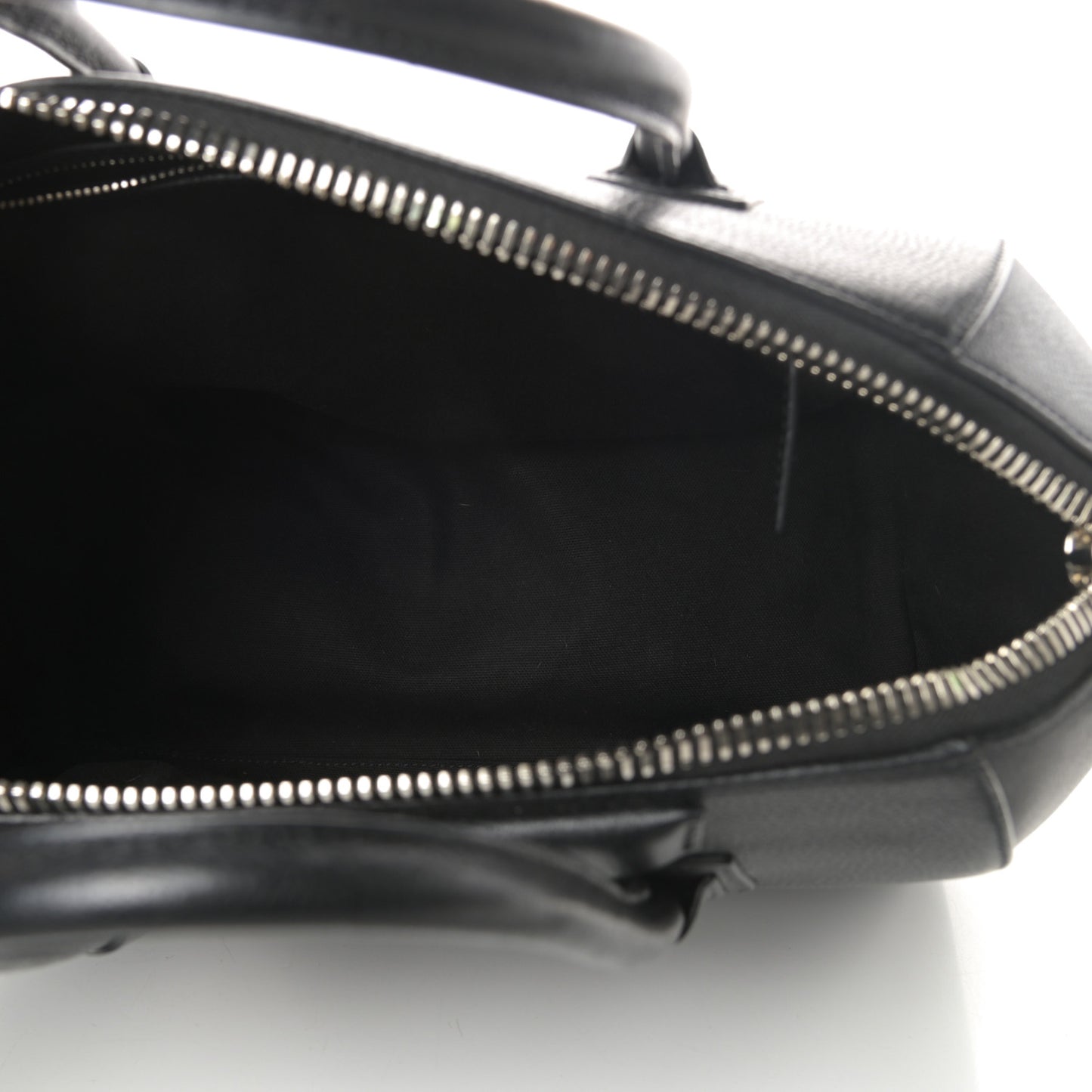 Sugar Goatskin Medium Antigona Black