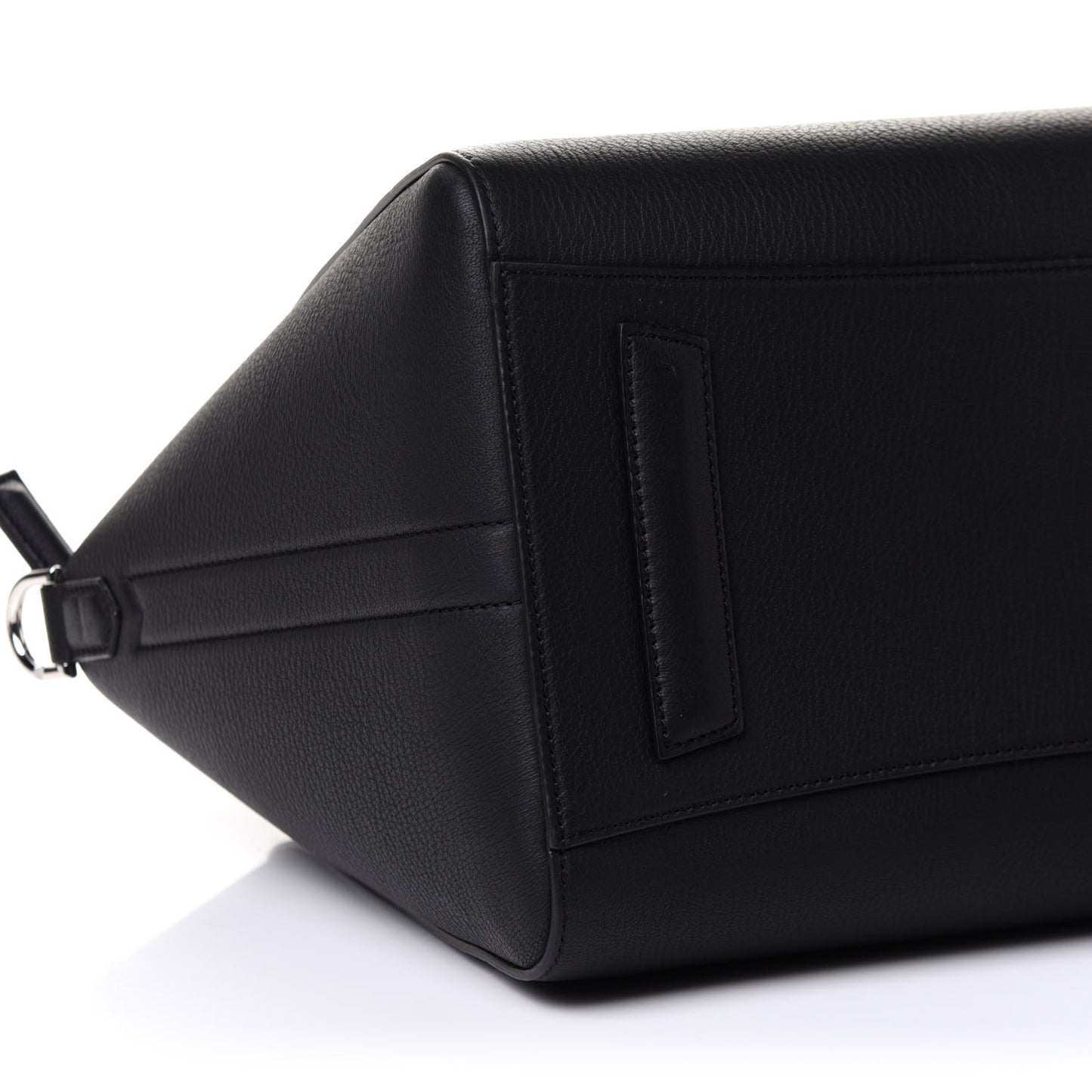 Sugar Goatskin Medium Antigona Black