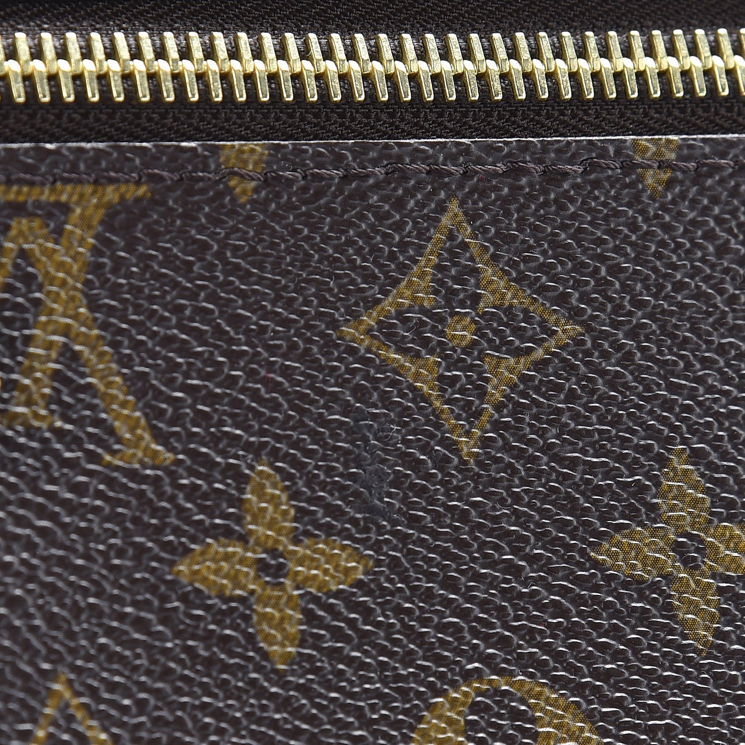 Louis Vuitton Monogram Pochette Metis 11 of 14
