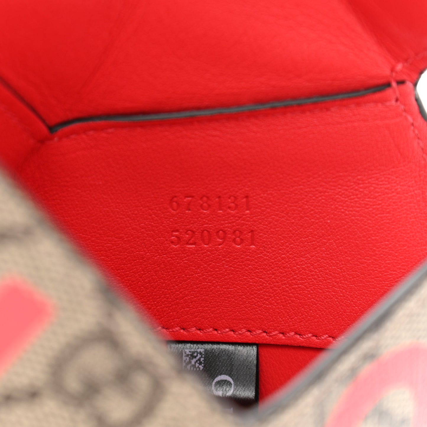 GG Supreme Monogram Love Heart Valentines Day Mini Padlock Heart Bag Beige Ebony New Geranium