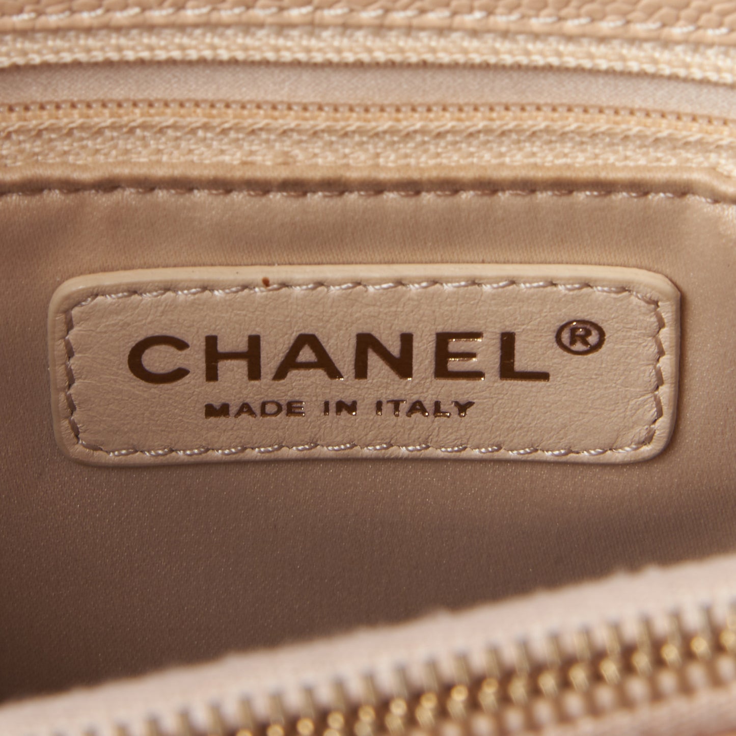 Caviar Quilted Grand Shopping Tote GST Beige Clair