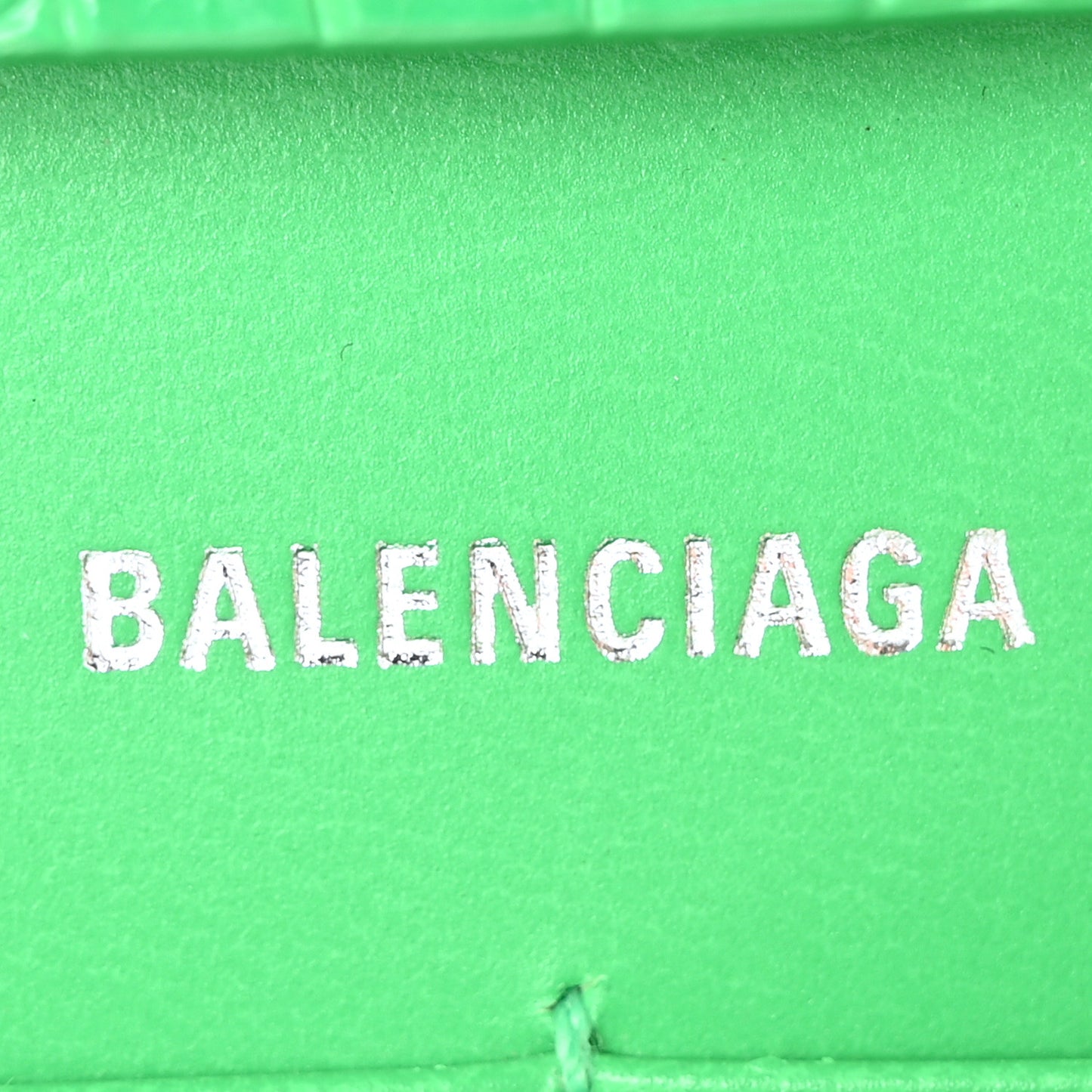 Shiny Calfskin Crocodile Embossed Hourglass Chain Bag Vivid Green