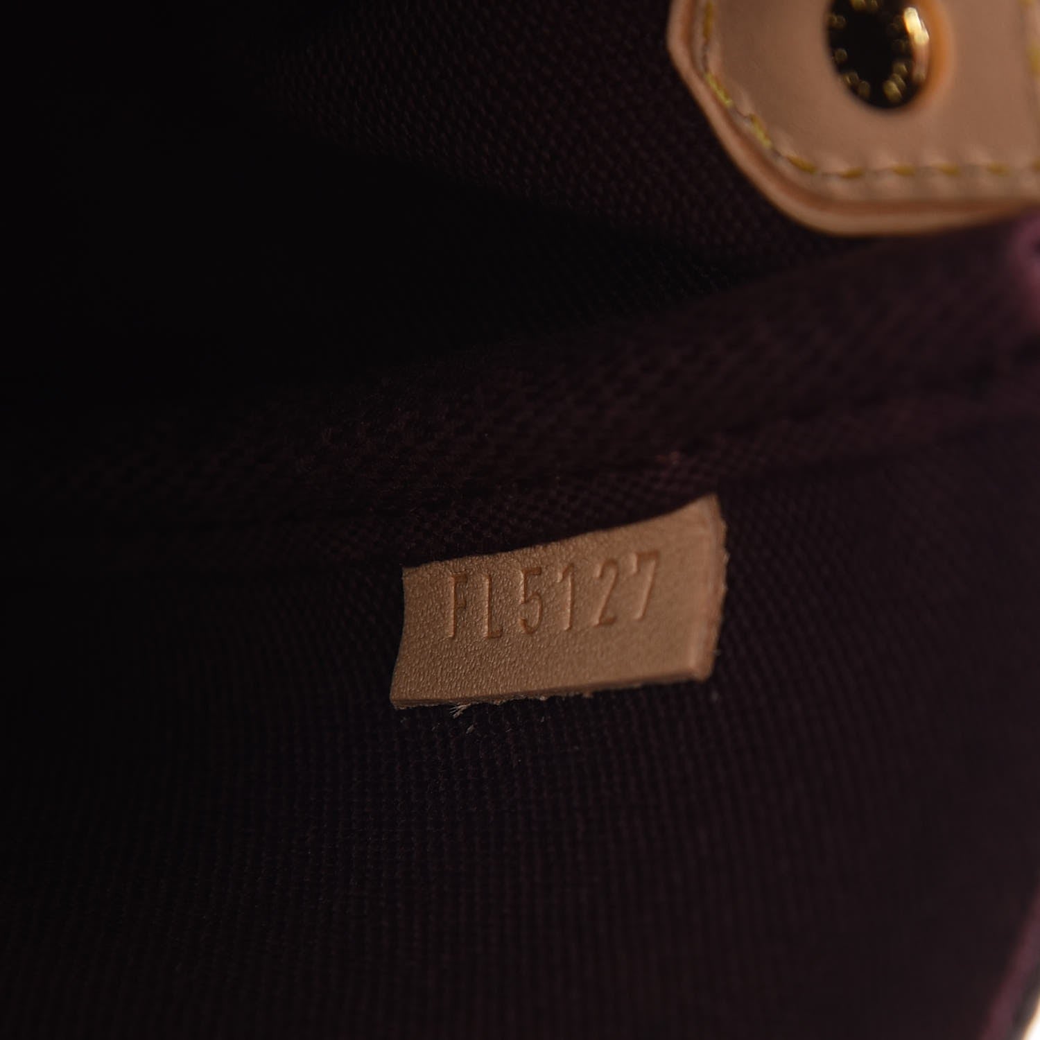 Louis Vuitton Monogram Favorite MM 8 of 8