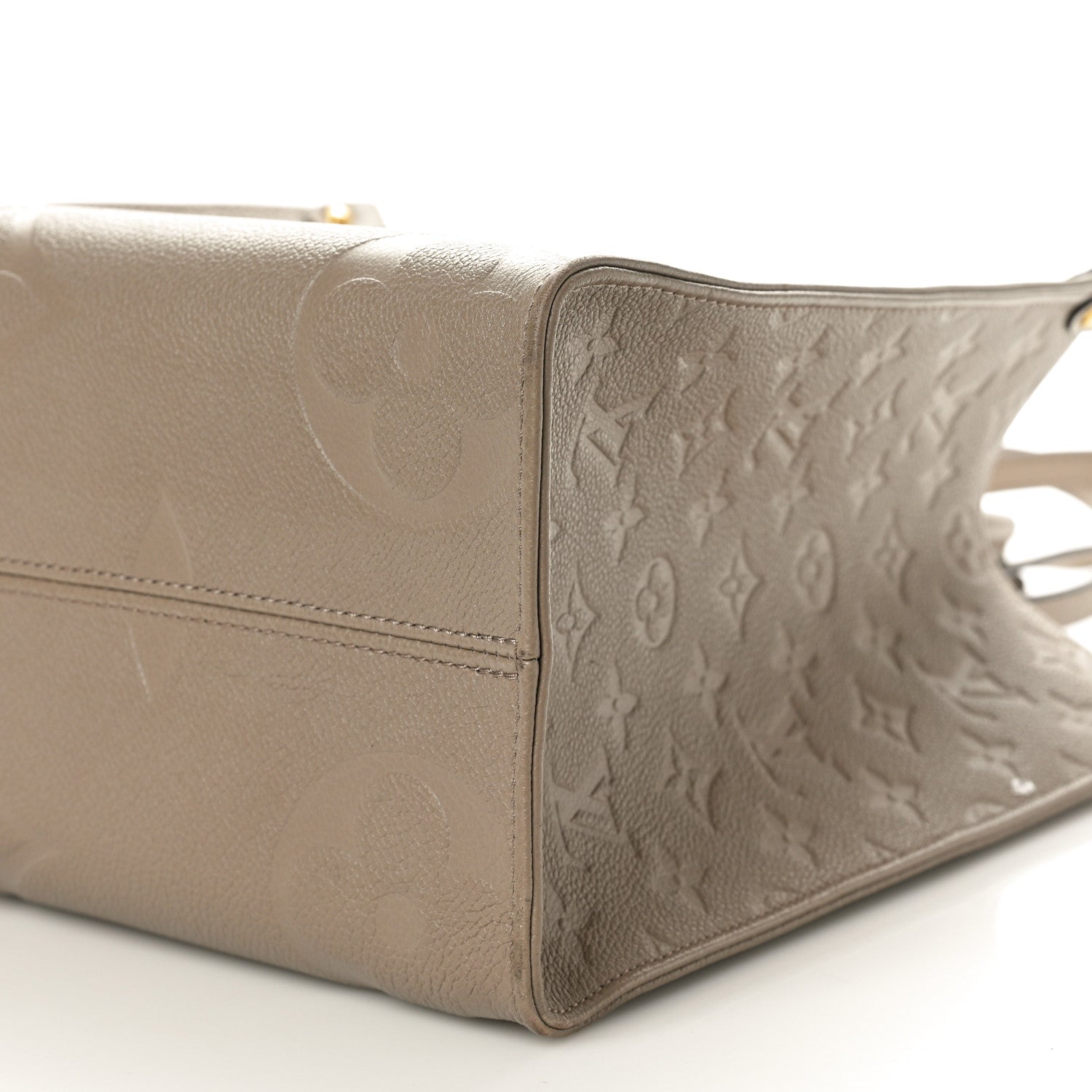 Louis Vuitton Empreinte Monogram Giant Onthego MM Tourterelle 9 of 9