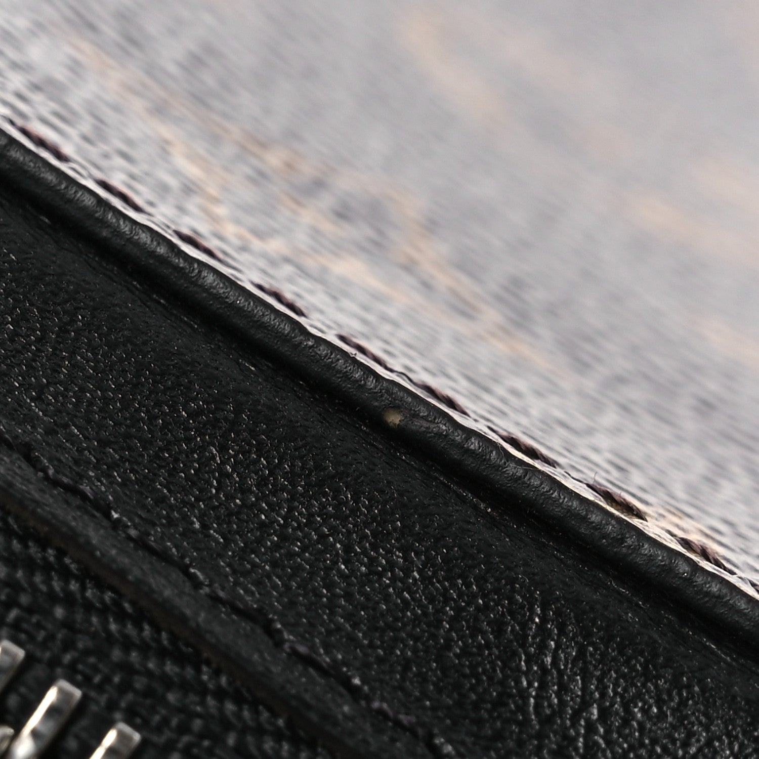 Louis Vuitton Monogram Daily Organizer Black 15 of 15