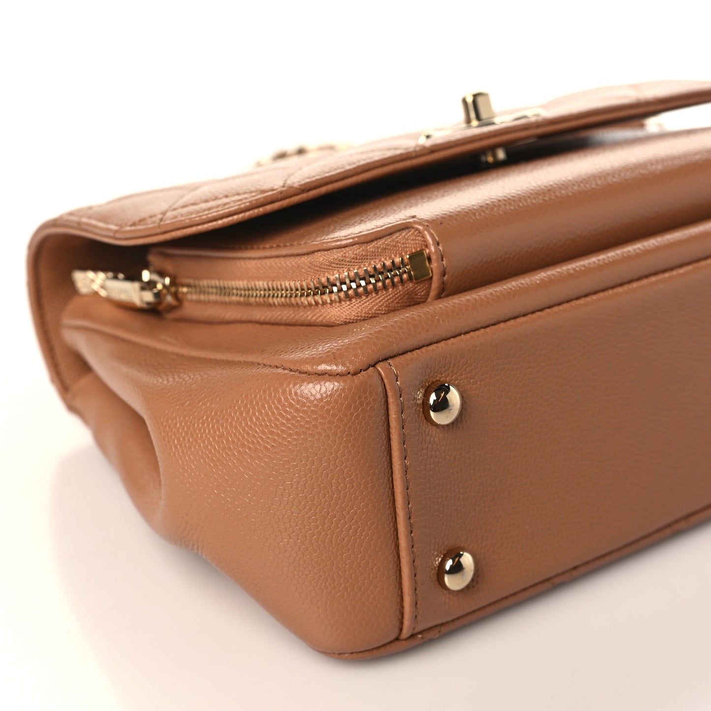 Caviar Quilted Medium Business Affinity Flap Brown