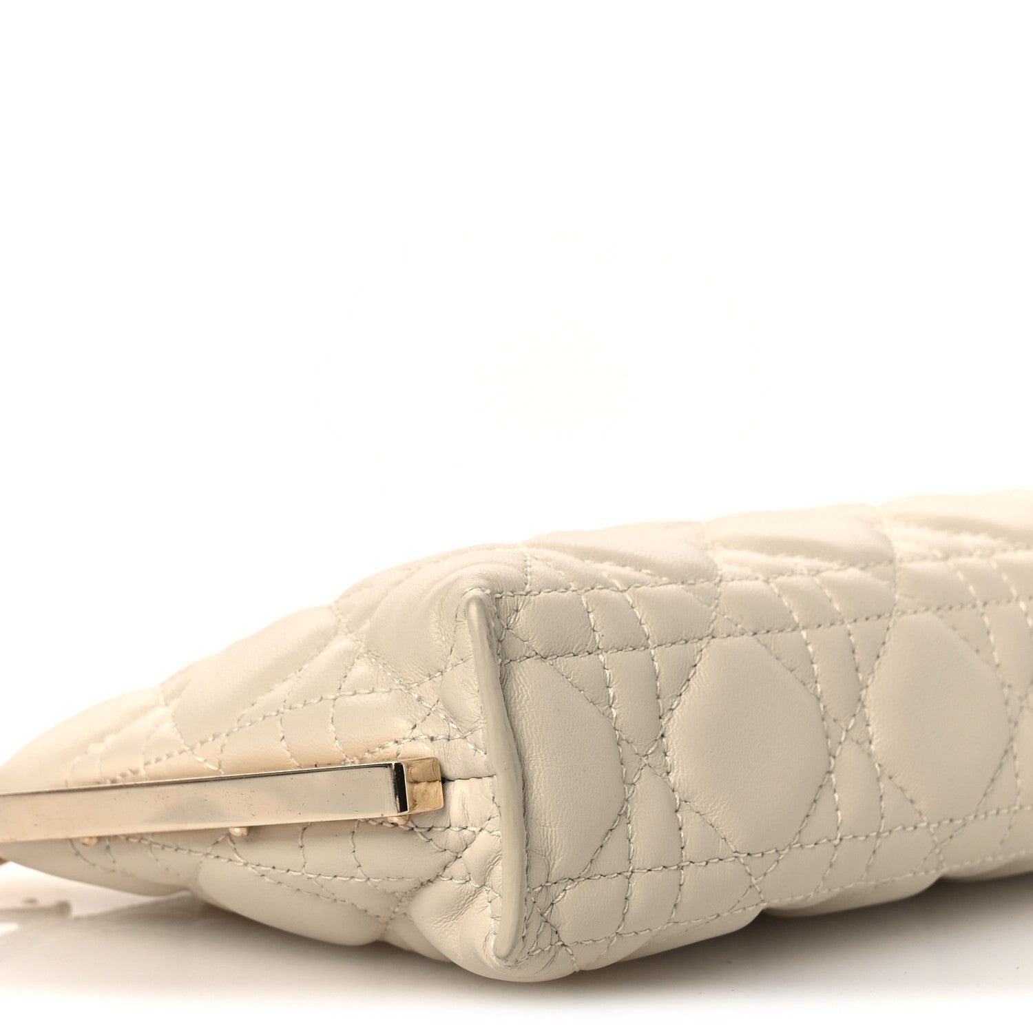 Christian Dior Lambskin Cannage Dior Club Bag Dusty Ivory 1848269