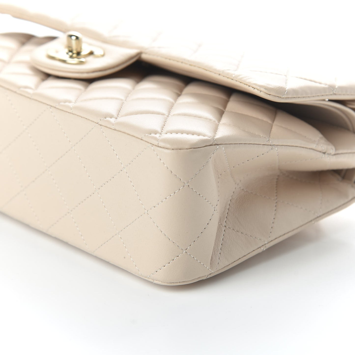 Lambskin Quilted Medium Double Flap Beige