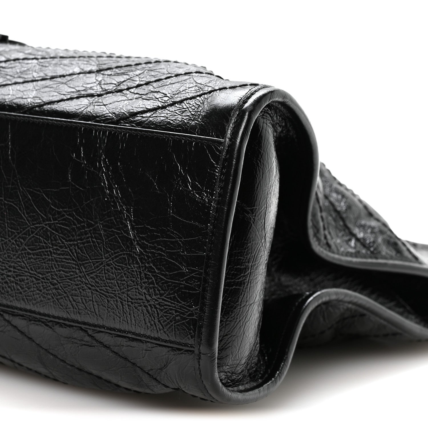 Saint Laurent Crinkled Calfskin Matelasse Monogram Medium Niki Shopper Tote Black 10 of 10