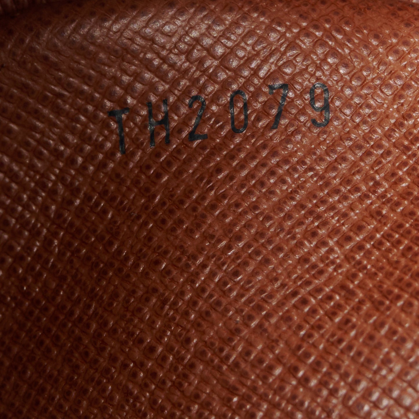 Monogram Danube 21