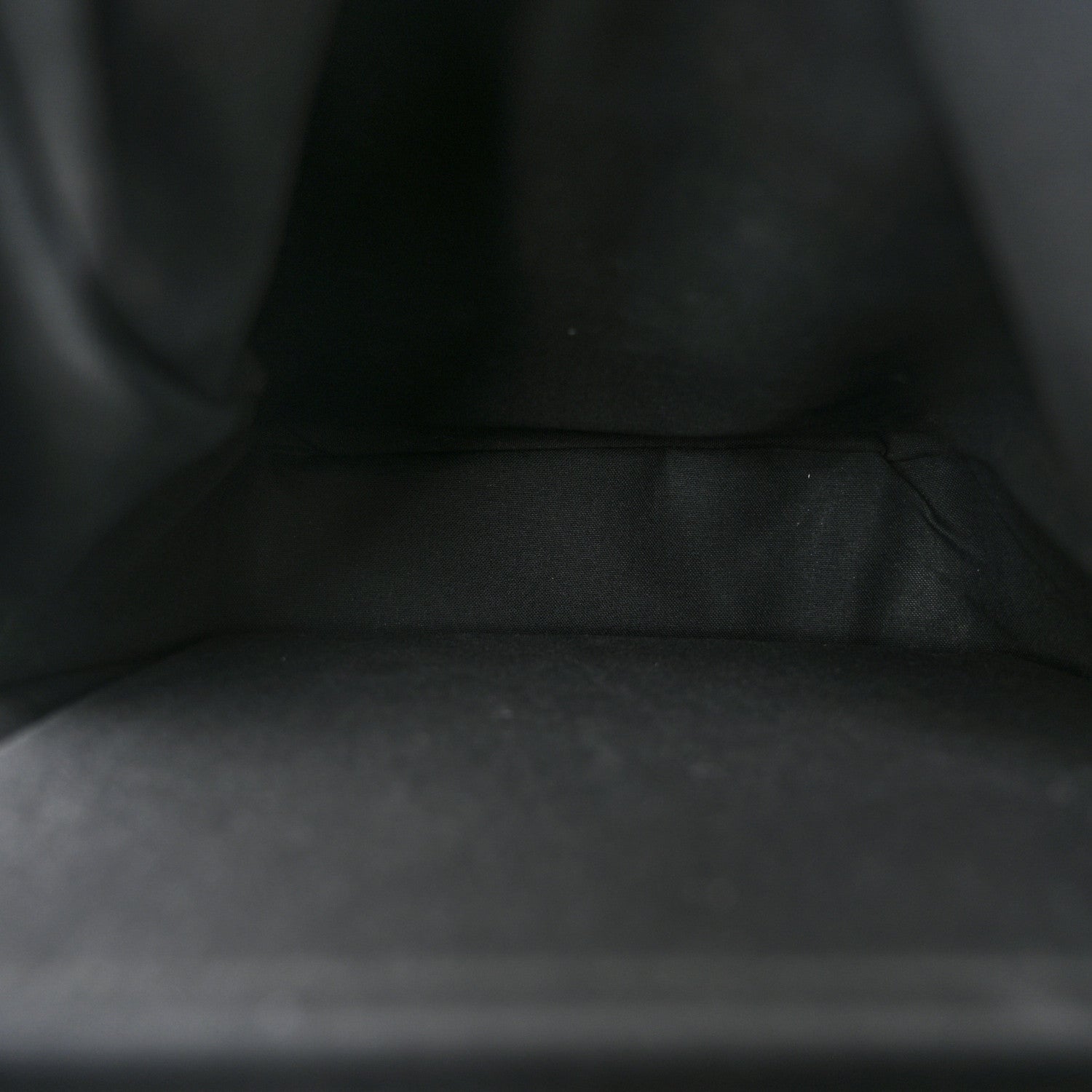 Louis Vuitton Damier Graphite Michael Backpack NV2 5 of 9