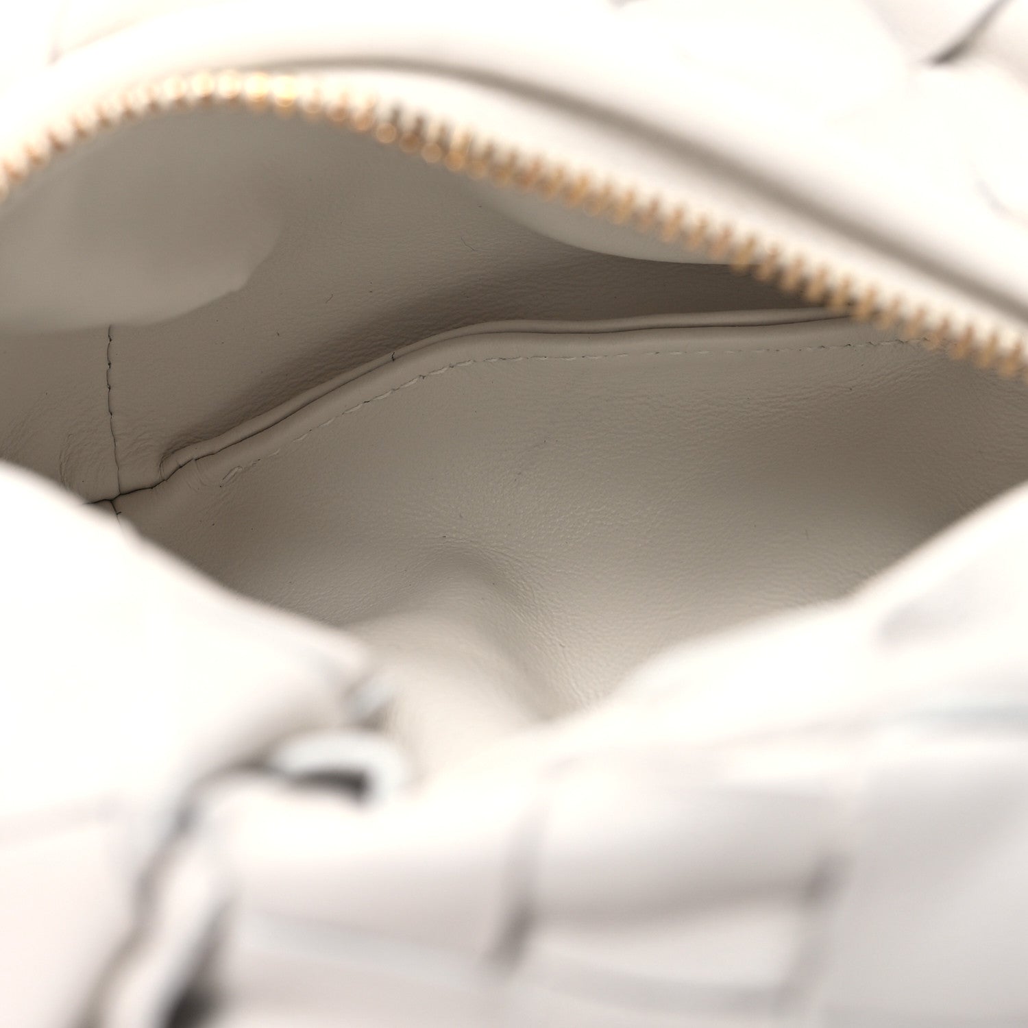 Bottega Veneta Nappa Intrecciato Candy Jodie Chalk 5 of 10
