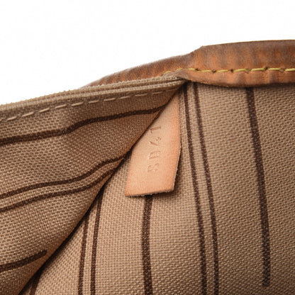 Louis Vuitton Monogram Neverfull GM 7 of 17